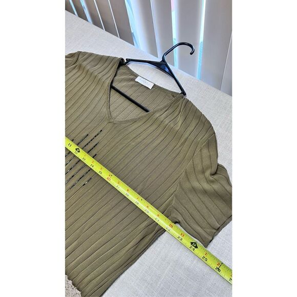 Gaby Tricot Women's Ribbed Short Sleeve V-Neck Tube Sequin Green T-Shirt Size L - Picture 9 of 10